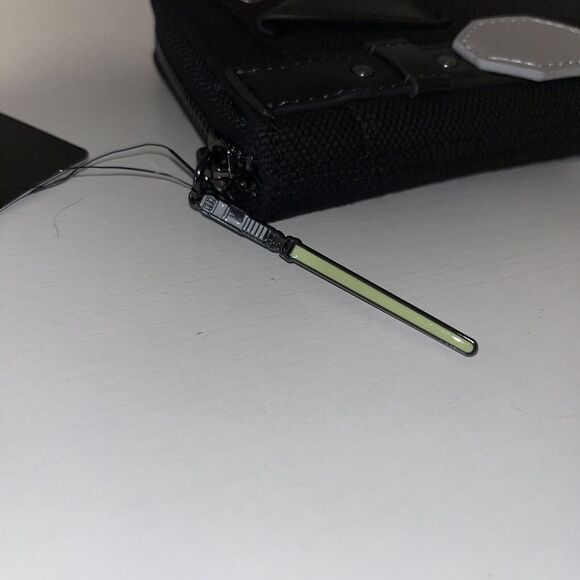 NWT Loungefly Star Wars Luke Skywalker Return Of The Jedi Wallet - Picture 10 of 12